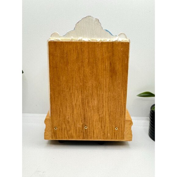 Vintage Westland Carousel Music Box With Rotating Horse Design & Wooden Base - Picture 2 of 8